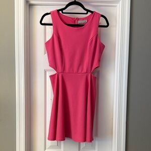 Chic Pink Cutout Mini Dress Medium